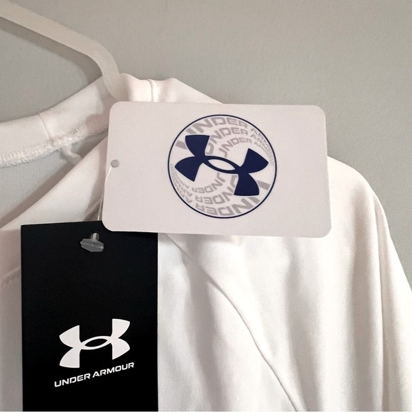 Under Armour Boys XL Tech Hybrid Dri-Fit Loose Cool White Green Black TShirt NWT - Picture 3 of 15